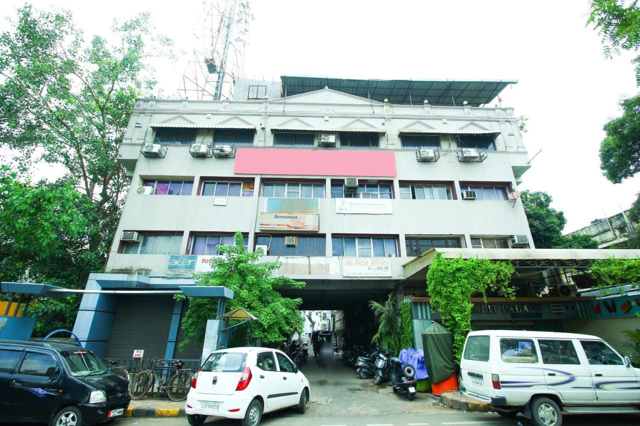 Hotel Sadbhav Ahmedabad Exterior photo