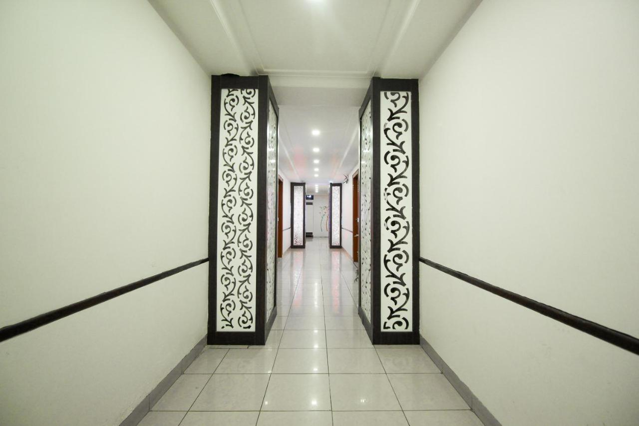 Hotel Sadbhav Ahmedabad Exterior photo